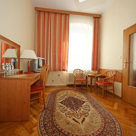 Hotel Zamkowy Slupsk Bagian luar foto
