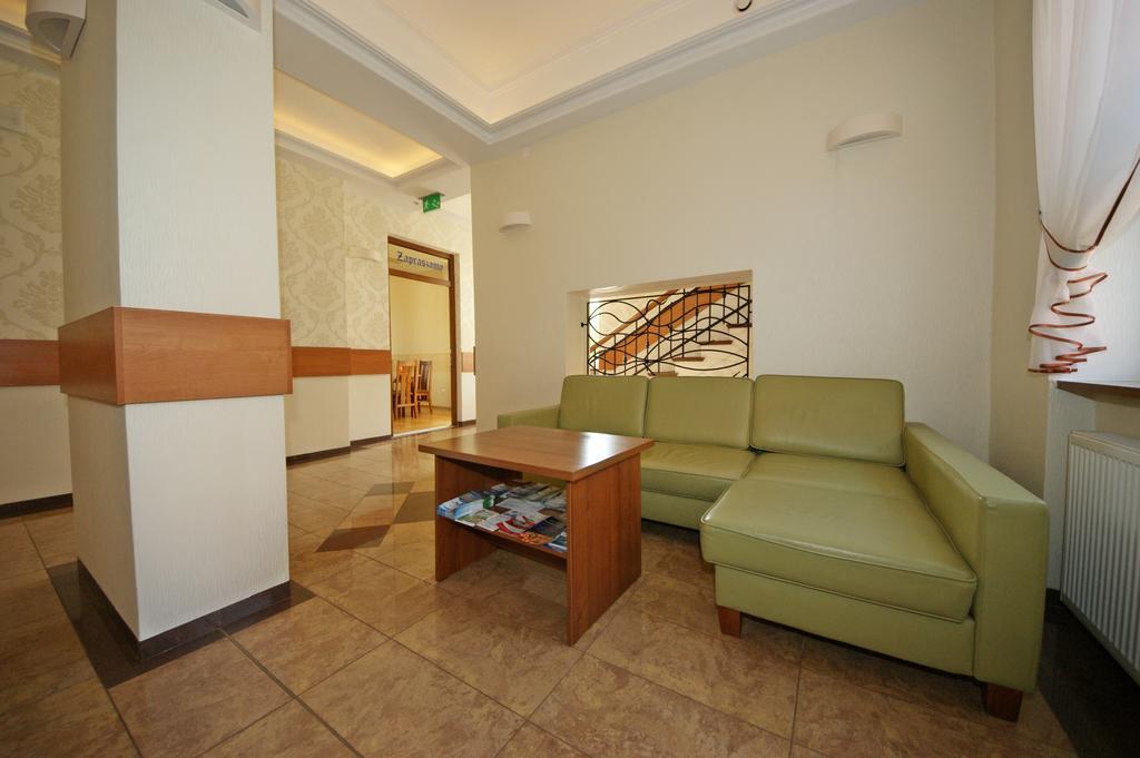 Hotel Zamkowy Slupsk Bagian luar foto